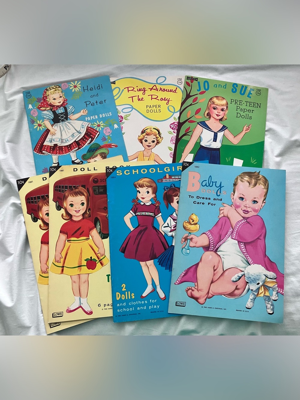 Vintage Paper-dolls books